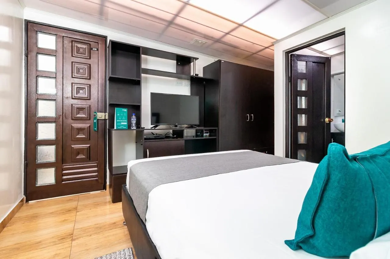 *** Hotel Ayenda Casa Alvarez Bogota Colombia